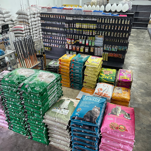 Agro Mart Gurun - Kedai Makanan Haiwan / Alat Pancing / Baja / Pet Shop / Dedak / Plastic