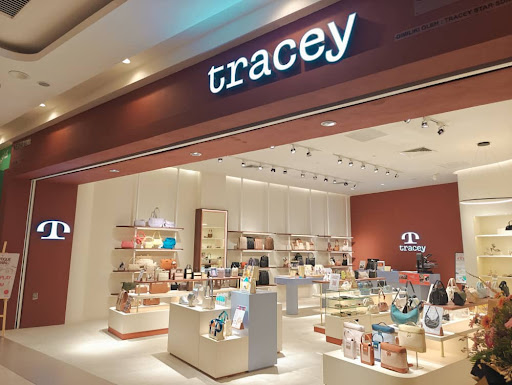 Tracey - Aeon Mall Kota Bharu