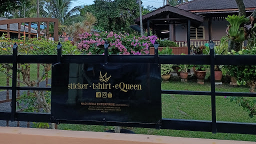 eQueen Stickers eQueen Stickers