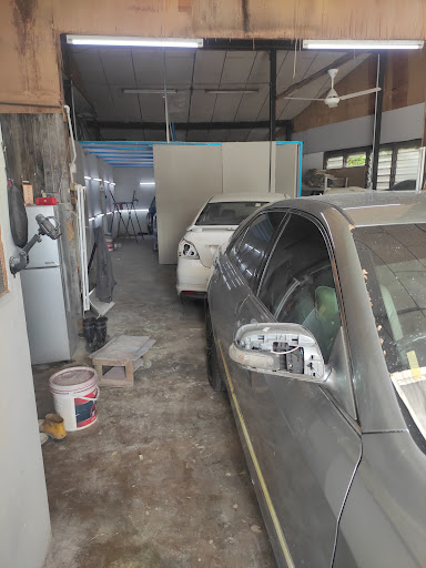 FAIZ - Mengetuk dan Mengecat Kenderaan