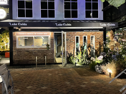 Lake Cabin at Pit-Stop @ Anjung Floria