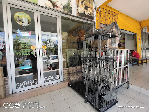 J&J Pet Lovers J&J Pet Lovers