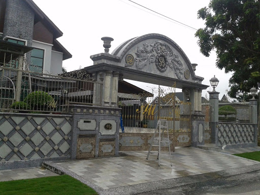 Servis Cat Rumah