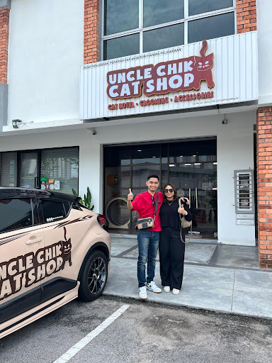 UNCLE CHIK CAT SHOP