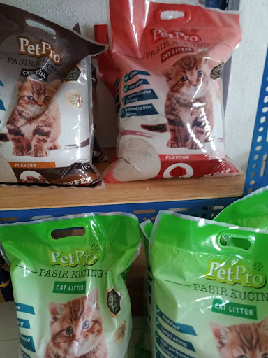 Kedai Peralatan Pancing dan Makanan Haiwan Ternakan