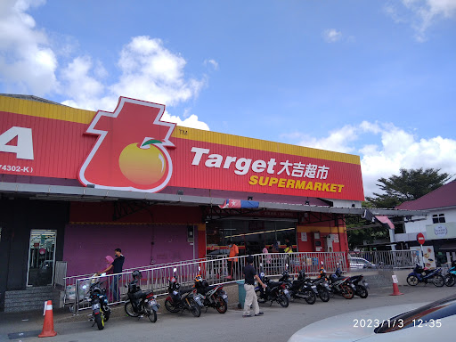 Target Supermarket (Parit Raja) Sdn Bhd