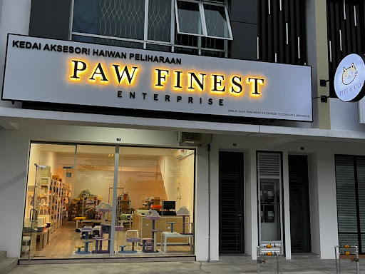 PAW FINEST ENTERPRISE (PIPI & CO)