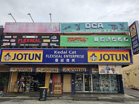 kedai cat terbaik di lumut